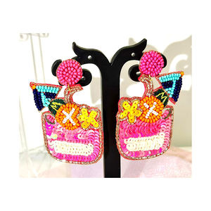 Boucles d'oreilles créoles colorées de meilleure qualité, meilleures ventes d'exportation indienne pour les fêtes, les mariages et les festivals - Product Image 5