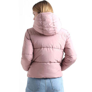 Chaqueta acolchada de invierno personalizada para mujer superventas, recién llegado, chaqueta de los mejores materiales de nailon y poliéster con decoración, servicio OEM - Product Image 3