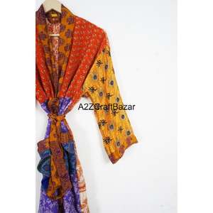 Bata Bohemia de Seda de Lujo Hecha a Mano para Mujer, con Parches, Cuello en V, Cordón Ajustable, Manga Larga, Suave, Transpirable y Elegante - Product Image 3