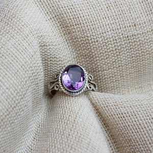 แหวนอเมทิสต์ชุบด้วยเงินสเตอร์ลิง925ชั้นเยี่ยมเครื่องประดับแฟชั่นทำมือขนาด7x9มม. - Product Image 4