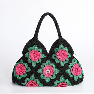 Bolso Tote Hecho a Mano con Flores de Crochet, Personalizable, Venta al Por Mayor, para Uso Diario y Ocasiones Especiales, para Mujer - Product Image 4
