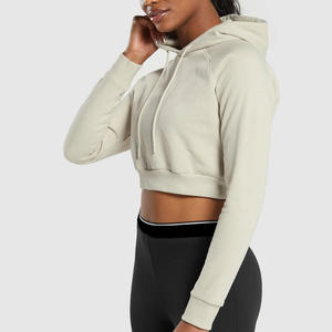 เสื้อฮู้ดผู้หญิงแขนยาวแบบสั้นพร้อมโลโก้ตามสั่งปัก OEM ODM เสื้อผ้าลำลองส่วนบุคคลจากโรงงานโดยตรง - Product Image 2