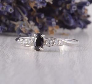 Anillo clásico de plata maciza 925, joyería para mujer, Plata de Ley 925, piedras preciosas de ónix negro, estilo bohemio, anillo hecho a mano, regalo para mamá - Product Image 1