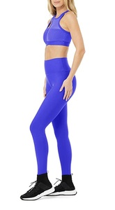 Conjunto de Yoga para Mujer al por Mayor con Logotipo Personalizado, Cintura Media, Sin Costuras, de Alta Calidad, con Sujetador Deportivo y Leggings de Fibra Elástica de Poliéster para Entrenamiento en el Gimnasio - Product Image 2