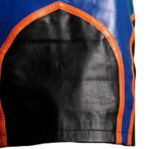 Mini-jupe en cuir véritable pour femme, taille haute, design à panneaux, fermeture éclair au dos, style motard, jupe tendance, tenue streetwear - Product Image 6