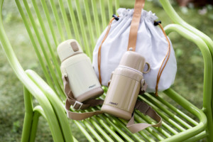 Meilleures ventes Bouchon intérieur amovible de qualité exceptionnelle mosh! Latte Flask 600ml Gobelet de pique-nique Bouteilles d'eau isolées sous vide - Product Image 4