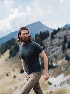 T-shirt personnalisé à imprimé graphique surdimensionné en éponge française 100% coton pour homme, coupe courte, manches courtes avec logo sur le devant - Product Image 6