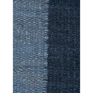 พรมปูพื้นสีน้ำเงินลายทอแบนจากปอกระเจาและป่าน รุ่น PDJT-380 สำหรับใช้ในบ้าน ลวดลายแบบนามธรรม - Product Image 3
