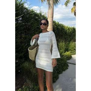 Vestido Mini de Ganchillo Daisy 2560-01 con Cintura Natural y Característica Transpirable - Product Image 3