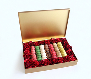 Emballage de boîte à macarons en matériaux recyclés personnalisés boîte pliée en relief en feuille d'or faveur de fête de mariage bijoux de boulangerie de noël - Product Image 4