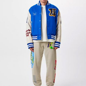 Blouson universitaire homme personnalisé 2025 en chenille brodée avec logo frontal sur manches en cuir et toile fine, style streetwear, hiver - Product Image 4