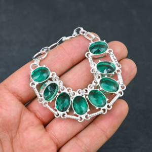 Pulsera de cadena chapada en plata 925 hecha a mano de diseñador, piedra preciosa de apatita verde creada en laboratorio, regalo de joyería fina para mujer - Product Image 4