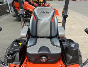 Cortadora de Césped Kubota Z781L Naranja, Cortadora de Césped de Giro Cero, Cortadora de Césped de 60 Pulgadas, Diésel de un Solo Cilindro para el Cuidado del Césped - Product Image 6