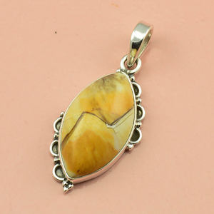 Colgante de Plata de Ley 925 con Cuarzo Rosa Natural, Joyería Hecha a Mano de Estilo Clásico para Aniversario - Product Image 6