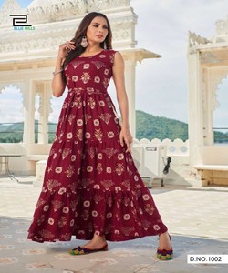 Lahenga Choli de créateur indien avec chemisier, tenue décontractée de créateur traditionnel indien, robe rose colorée - Product Image 4