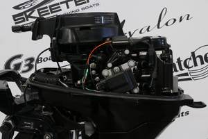 Motor Fuera de Borda Usado Mercury 9.9MH 9.9hp de 4 Tiempos del 2009 con Manija de Timón - Product Image 3