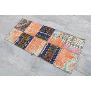 Petit tapis turc 2x4,5 pieds, tapis oriental en laine orange vintage - Product Image 2