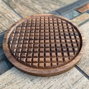 Posavasos de madera de acacia Premium con acabado brillante, recién llegado, juego de posavasos para el hogar y regalos corporativos - Product Image 1