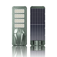 Nouvelle Lampe Solaire LED Extérieure Haute Puissance IP65 Étanche Haute Efficacité Économie d'Énergie pour Route et Jardin