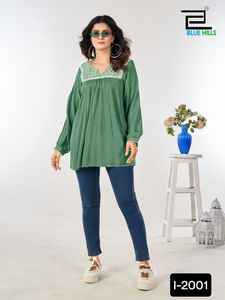 Kurti corto de estilo étnico y moderno indio y túnica con trabajo de bordado Top elegante con talla grande disponible para ropa informal - Product Image 2