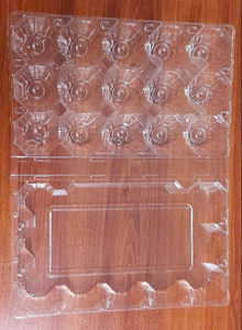 Barquette en plastique pour œufs, qualité alimentaire PET, épaisseur 0,4 mm, couleur transparente, impression de logo personnalisée pour l'emballage des œufs et des animaux de compagnie - Product Image 2