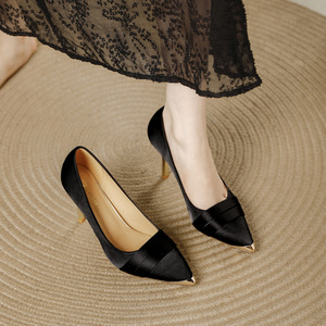 Escarpins de bureau pour femmes à talons hauts, bout pointu, talons aiguilles, en cuir verni, chaussures de ville élégantes pour femmes - Product Image 2