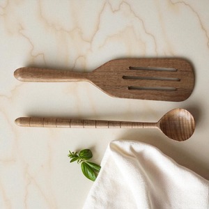 <b>Wooden</b> Spoon With Leaf Shape Design Handle Spoon <b>Set</b> <b>Wooden</b> Shiny Cutlery <b>Sets</b> - Product Image 6