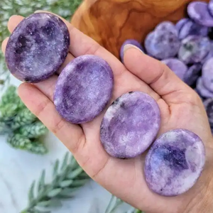 หินกังวล lepidolite หินคริสตัลธรรมชาติหินควอตซ์รักษาด้วยคริสตัลหินอัญมณีบำบัดหินอัญมณีสำหรับนวด - Product Image 4