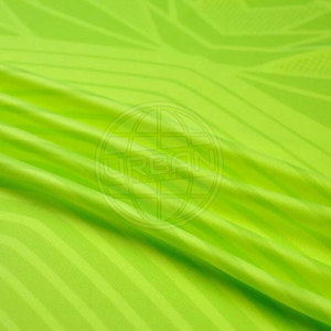 Uniforme de football le plus vendu de haute qualité léger fabriqué en uniforme de football en polyester pour adulte - Product Image 6