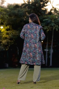 เสื้อแจ็กเก็ตกันหนาวสไตล์วินเทจดูพิมพ์ลายอินเดียสำหรับผู้หญิงอินเดีย - Product Image 3