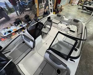 Venta de Embarcaciones AR190 Originales para 2025, Disponibles para la Venta y Listas para Usar - Product Image 2