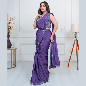 ผ้าส่าหรีจากดีไซเนอร์แต่งด้วยมือประดับด้วยเลื่อมเพทายประกายสำหรับสวมใส่ตามเทศกาลจากอินเดีย - Product Image 3