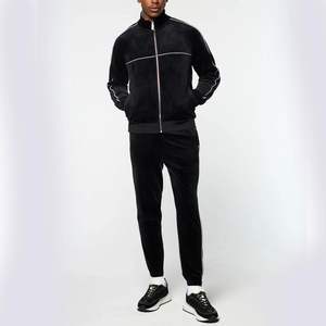 Survêtement d'hiver en daim et velours de haute qualité pour hommes, coupe ajustée, logo personnalisé, ensemble respirant Vente en ligne - Product Image 2