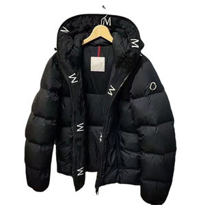 Manteau d'hiver en duvet à capuche avec design personnalisé OEM Veste bouffante pour hommes Manteaux à bulles épaississantes avec impression streetwear Veste pour hommes - Product Image 6