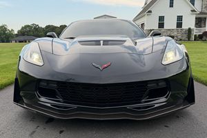 สภาพดีเยี่ยม รถมือสอง Chevrolet Corvette Z06 Coupe ปี 2015 เกียร์ธรรมดา 7 สปีด - Product Image 2