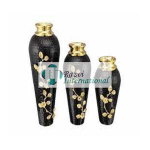 Vase à fleurs courbées noires avec base en métal doré Vase à fleurs en aluminium Décoration d'événement de mariage Vases de table à bas prix - Product Image 2