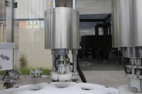 Machine de capsulage automatique à double tête, machine de capsulage à vis, machine de capsulage plastique