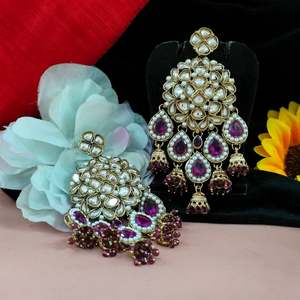 Pendientes colgantes minimalistas de perlas Kundan para mujer, diseño elegante ligero con piedras brillantes intrincadas, Ropa Étnica - Product Image 6