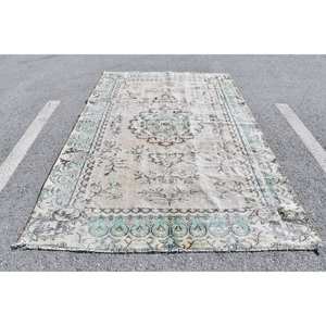 Alfombra de lana verde blanca Vintage de 5,9x9 pies, alfombra de tejido plano turco, patrón de retazos, decoración de sala de estar con respaldo de látex - Product Image 1