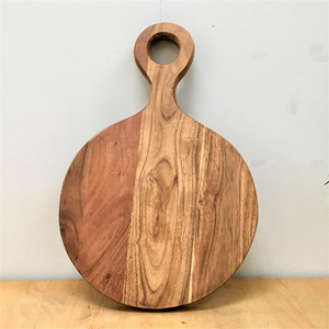 Planche à découper en bois réutilisable et faite à la main Design rond en bois aspect vintage avec trou de poignée intégré au prix de gros - Product Image 2