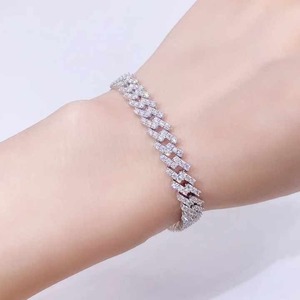 Collier en argent sterling avec lien cubain en moissanite certifiée IGI haut de gamme, diamants VVS, finition or blanc 14 carats, cadeau de mariage de luxe - Product Image 3