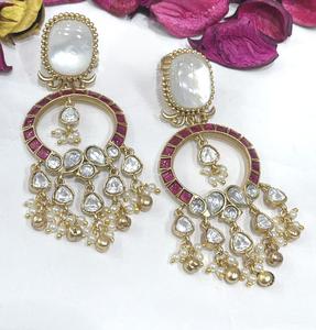Boucles d'oreilles en moissanite de qualité supérieure, finition or, style traditionnel, pour femmes et filles, collection de bijoux de mariage - Product Image 2