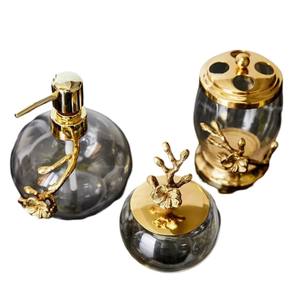 Les ensembles de salle de bain très vendus créent une atmosphère propre et haut de gamme qui améliore le confort général de la salle de bain. - Product Image 3