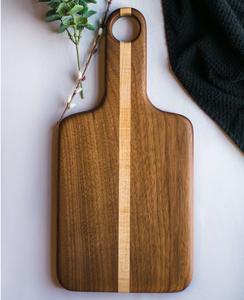 Planche à découper en bois extra large personnalisable pour préparer les repas et servir des apéritifs avec style - Product Image 2