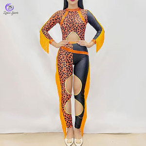 Uniformes de animadora y Majorette Colores y tamaños personalizados disponibles Uniformes Majorette - Product Image 1