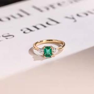10K/14K/18K or massif certifié IGI laboratoire cultivé émeraude bague de fiançailles trillion Accent cadeau d'anniversaire pour femme trois anneaux - Product Image 1