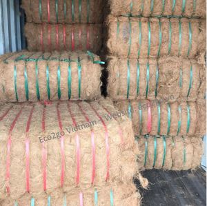Vente en gros à prix compétitif de fibres de coco vierges cardées Eco2go Vietnam, super propres et douces, 18,5 microns - Product Image 2