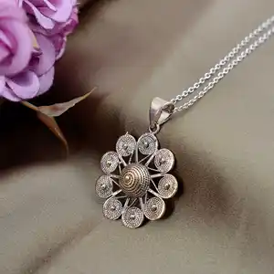 Mode putih berlapis emas S925 perak murni rantai bulat Moissanite liontin cinta Moissanite kalung untuk istri