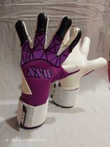 Gants de gardien de but de football de qualité professionnelle avec conception personnalisée en latex allemand, poignée antidérapante, gants de gardien de but en plein air - Product Image 4