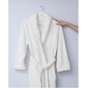 Fournisseur en gros de peignoirs en coton 100% légers et respirants pour hôtel, confort des clients, disponibles à un prix raisonnable - Product Image 1